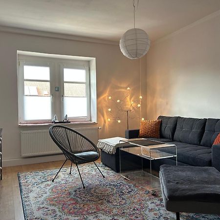Schoene Neue 4 Zimmer Wohnung Mit Sued-Balkon Bis 8 Personen Naumburg  Zewnętrze zdjęcie