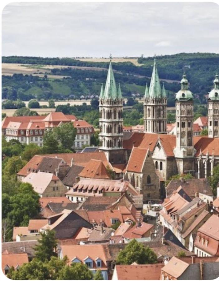 Schoene Neue 4 Zimmer Wohnung Mit Sued-Balkon Bis 8 Personen Naumburg  Zewnętrze zdjęcie
